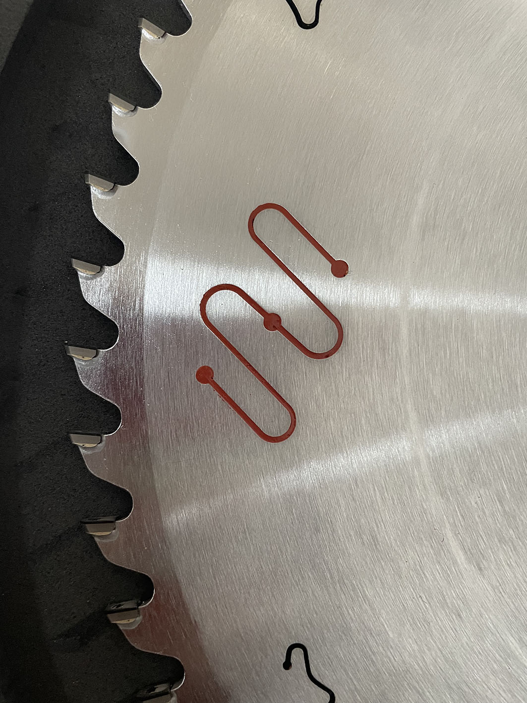 When to use a PCD saw blade?